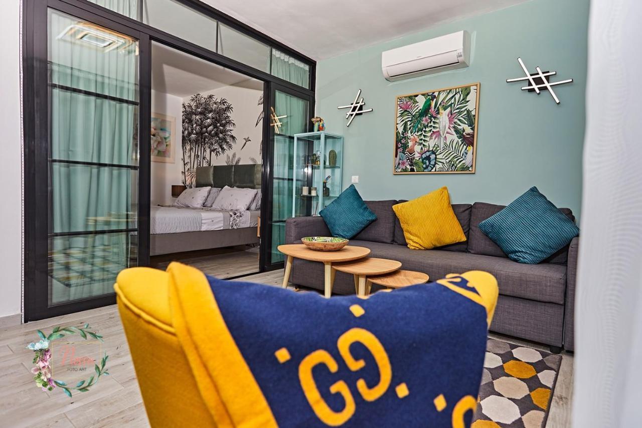 Parrot'S House- Yumbo Center Apartment ปลายา เดล อิงเกลส ภายนอก รูปภาพ